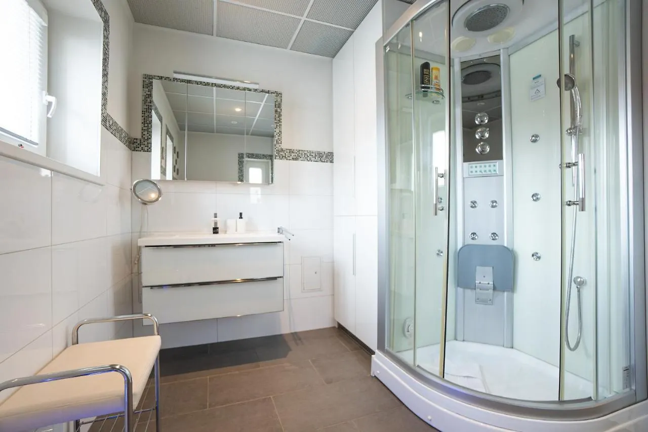 Apartment With A Balcony - 15 Min To City Center Vienna